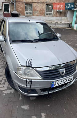 Седан Dacia Logan 2008 в Кривому Розі