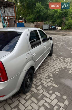 Седан Dacia Logan 2008 в 
