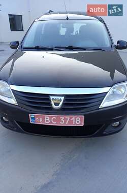 Седан Dacia Logan 2012 в Луцке