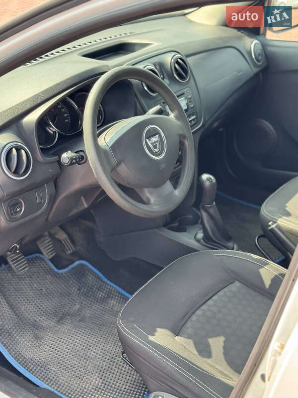 Седан Dacia Logan 2016 в Ровно фото 10 Седан Dacia Logan 2016 в Ровно