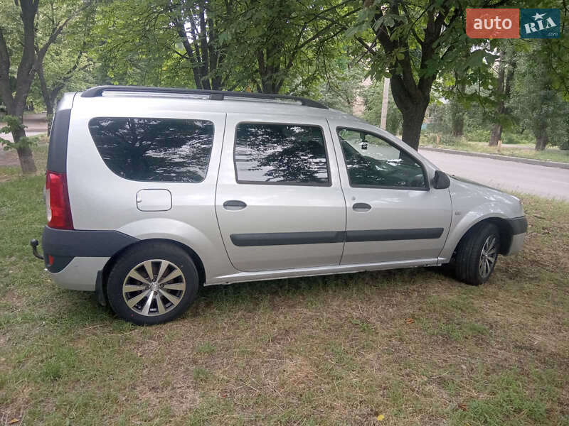 Dacia Logan 2008