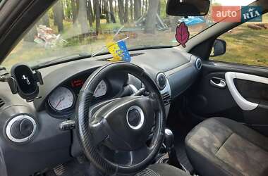 Седан Dacia Logan 2009 в Козельце