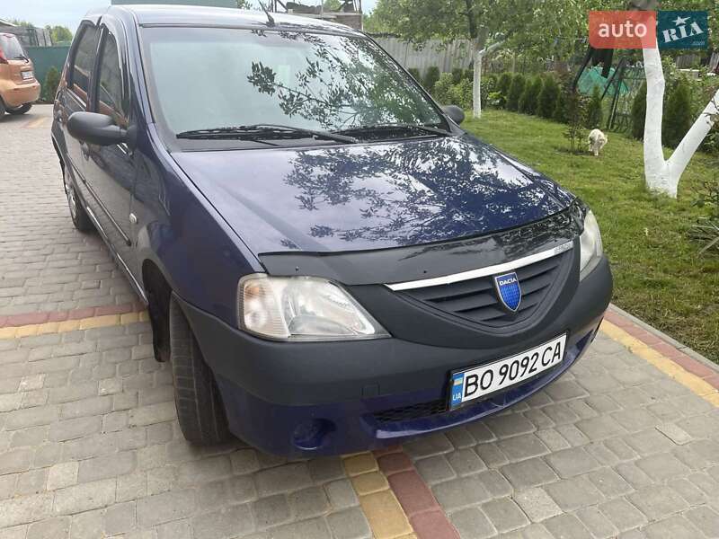 Седан Dacia Logan 2008 в Дубно