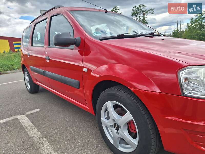 Седан Dacia Logan 2010 в Краматорске