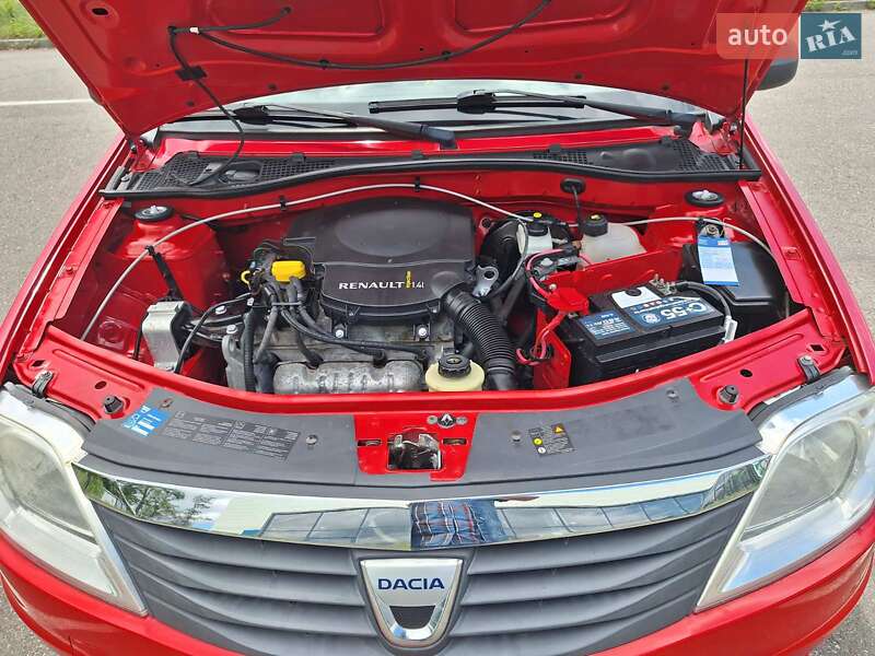 Седан Dacia Logan 2010 в Краматорске