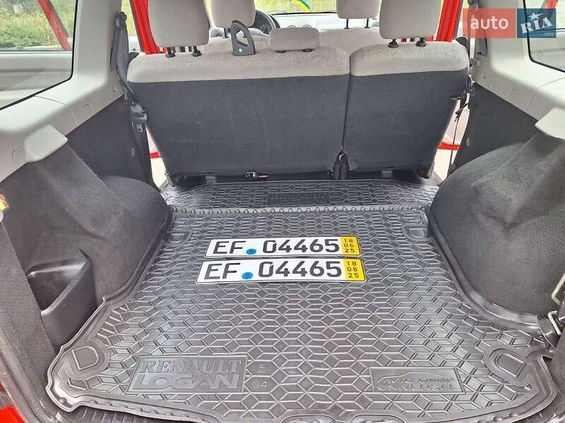 Седан Dacia Logan 2010 в Краматорске