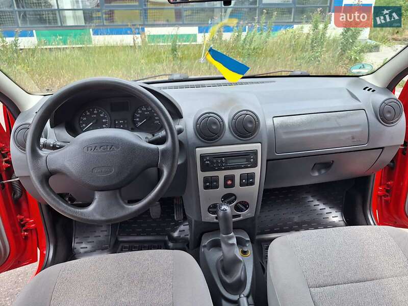 Седан Dacia Logan 2010 в Краматорске