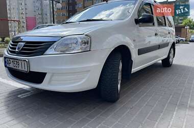 Седан Dacia Logan 2010 в Ровно