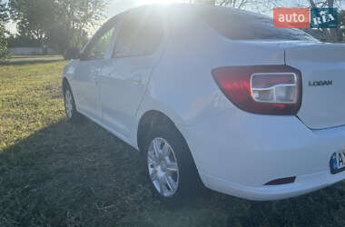 Седан Dacia Logan 2015 в 