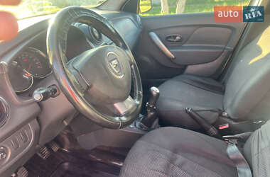 Седан Dacia Logan 2015 в 