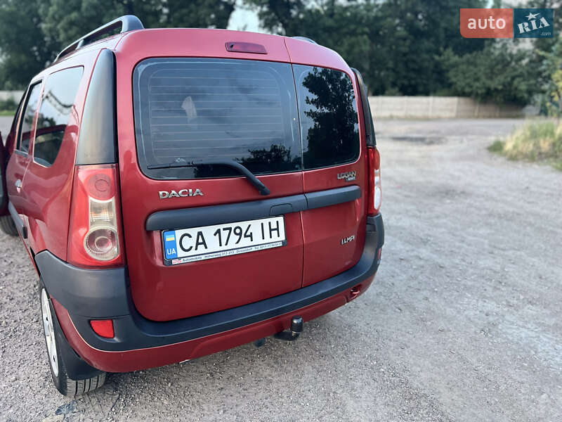 Седан Dacia Logan 2008 в Черкасах