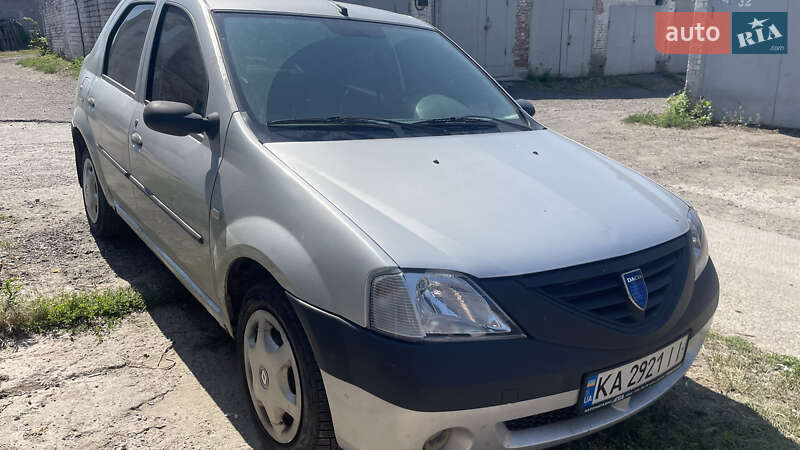 Седан Dacia Logan 2007 в Киеве