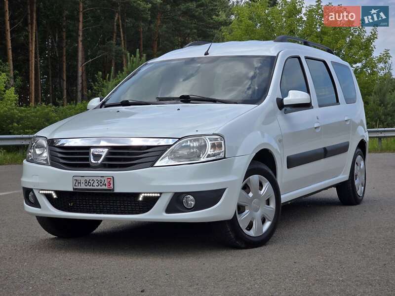 Dacia Logan 2011