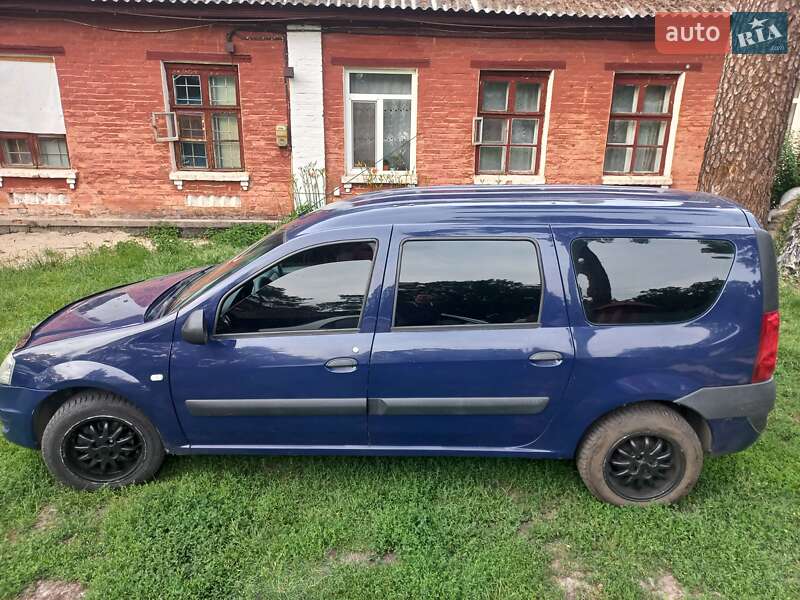 Седан Dacia Logan 2007 в Черкасах