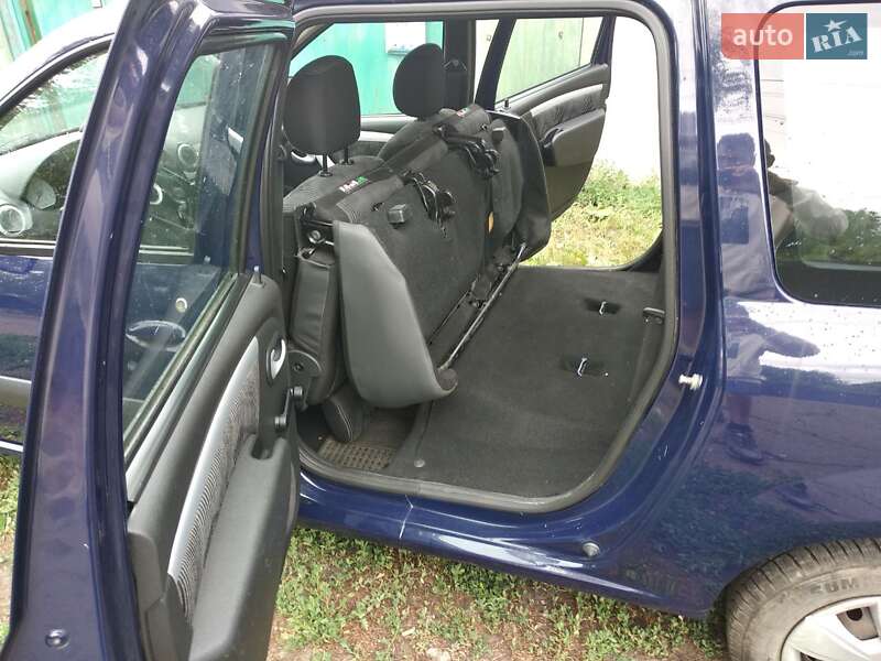 Седан Dacia Logan 2010 в Краматорске