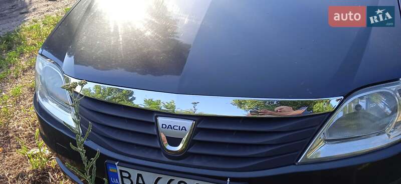 Седан Dacia Logan 2009 в Кропивницком