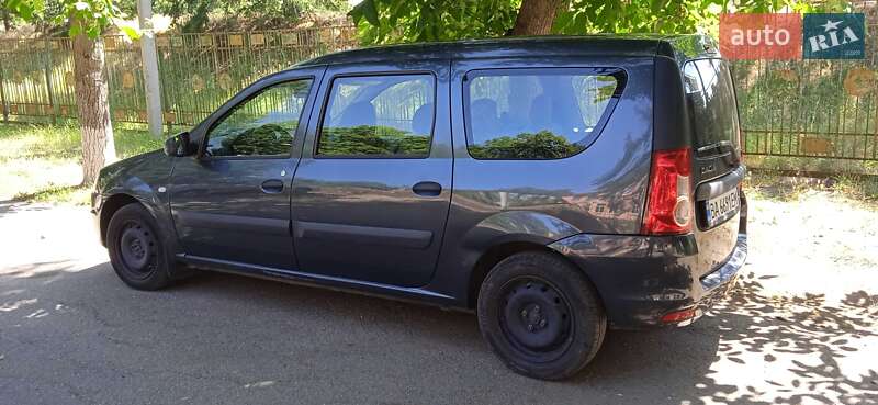 Седан Dacia Logan 2009 в Кропивницком