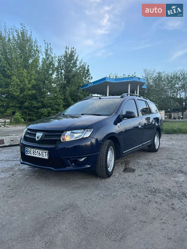 Седан Dacia Logan 2014 в 