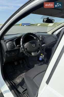 Седан Dacia Logan 2016 в 
