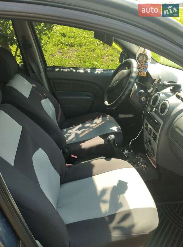 Седан Dacia Logan 2007 в Луцьку фото 10 Седан Dacia Logan 2007 в Луцьку