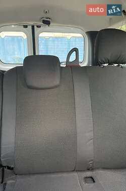 Седан Dacia Logan 2009 в 