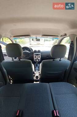 Седан Dacia Logan 2008 в 