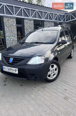Седан Dacia Logan 2007 в Тячеві