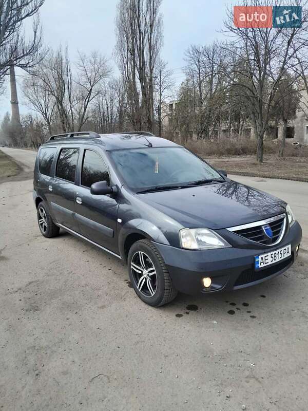 Седан Dacia Logan 2007 в Покрове