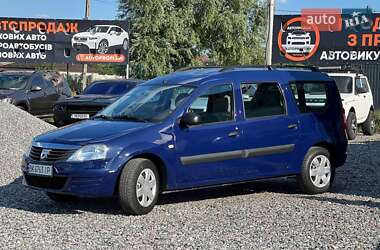 Седан Dacia Logan 2009 в Харкові