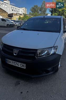 Седан Dacia Logan 2016 в Одесі