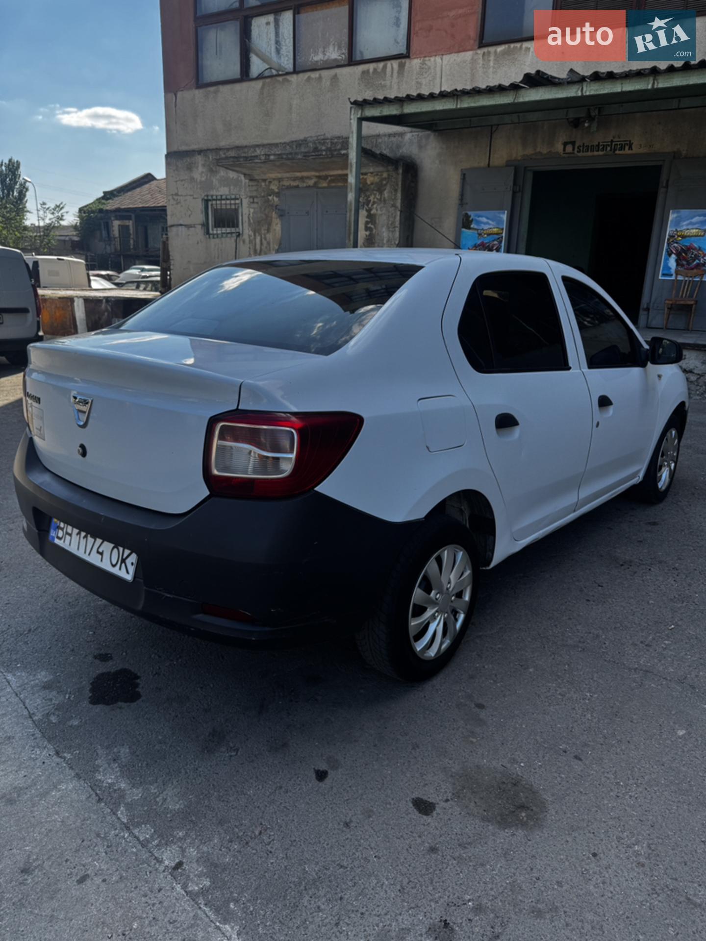 2016 Dacia Logan - мініатюра 8