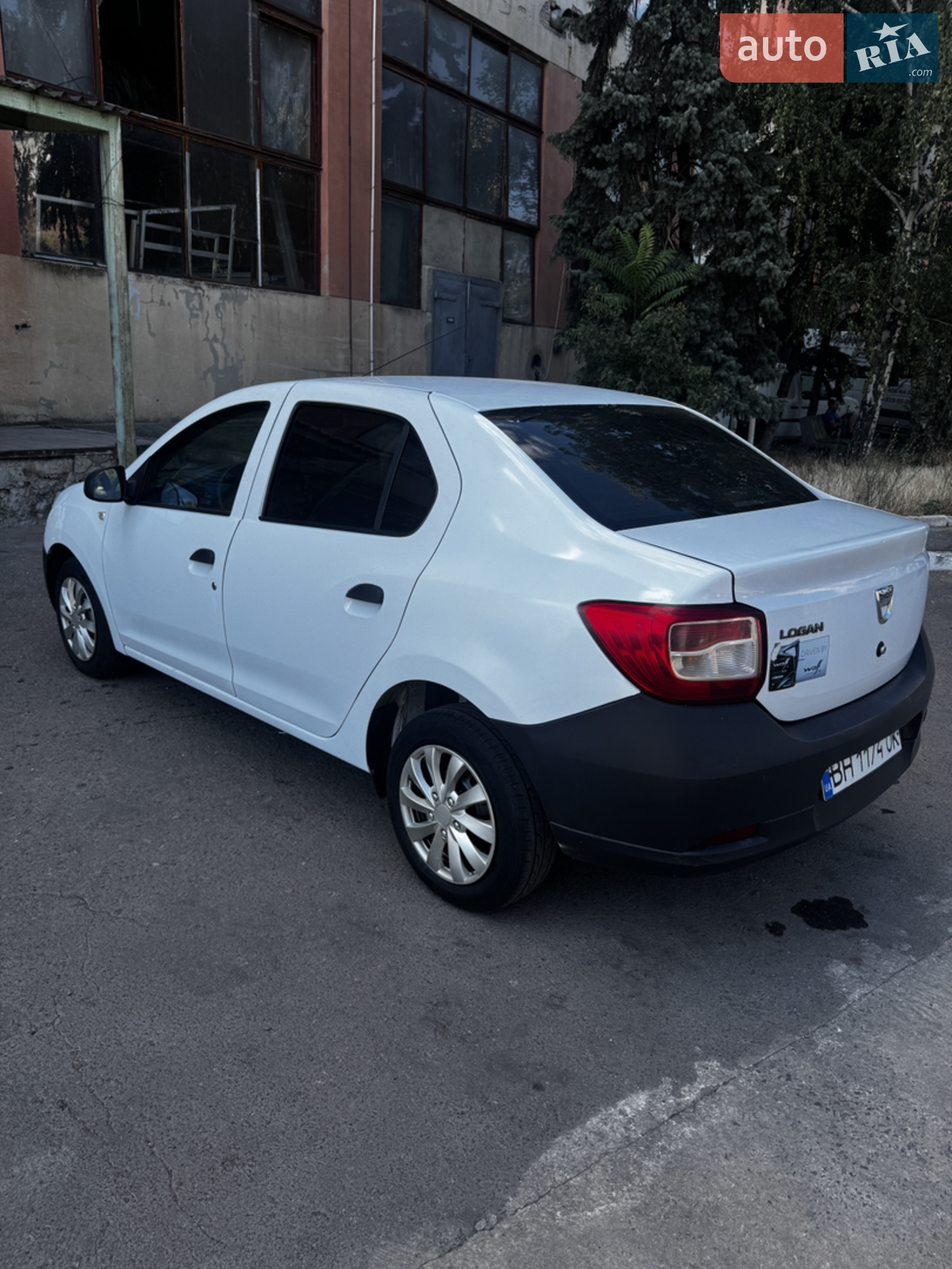 2016 Dacia Logan - мініатюра 11