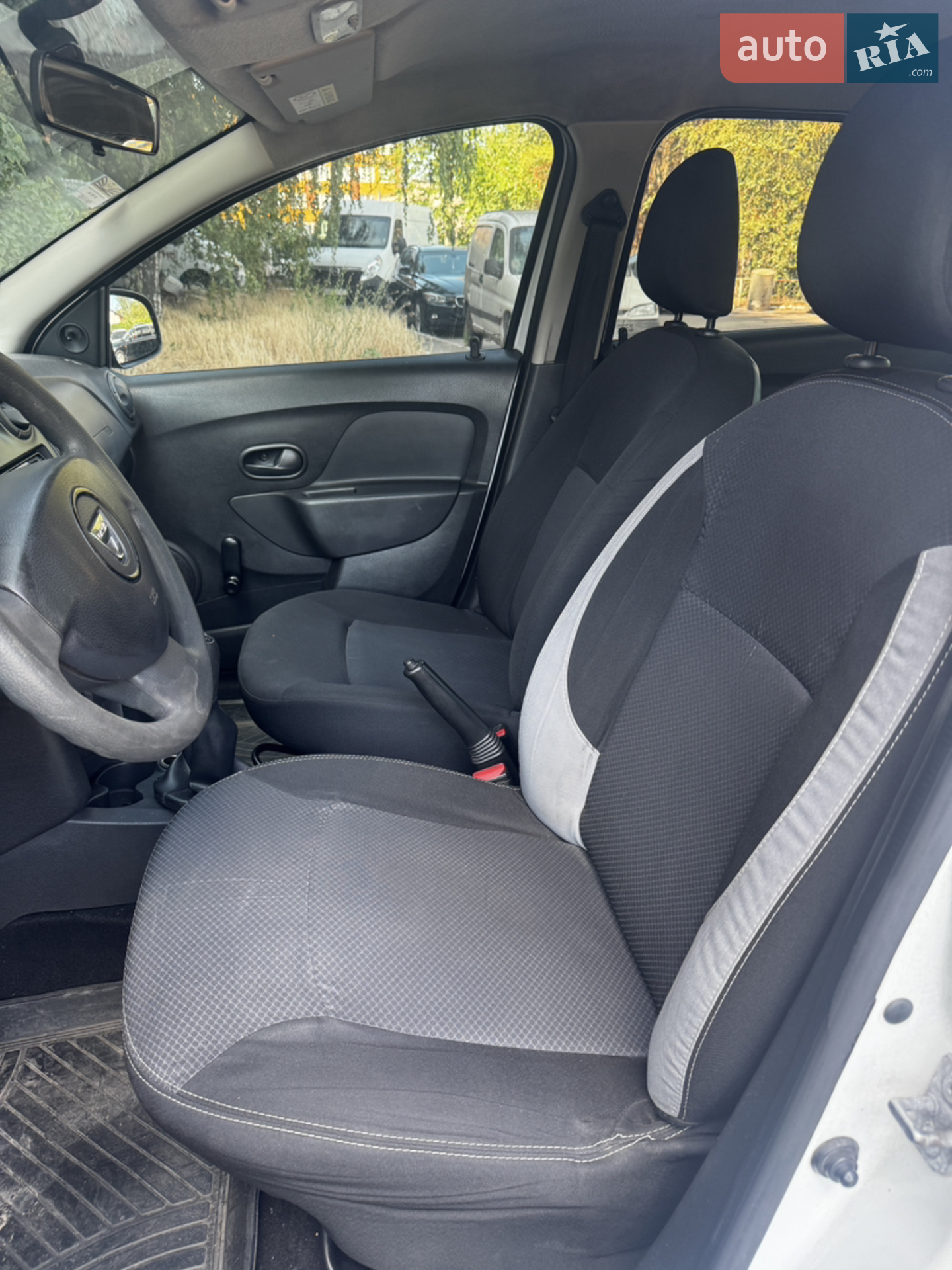 2016 Dacia Logan - мініатюра 13