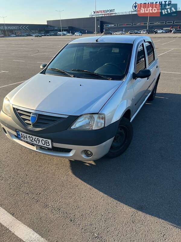 Седан Dacia Logan 2006 в Днепре фото 2 Седан Dacia Logan 2006 в Днепре