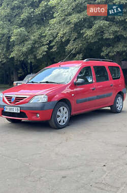 Седан Dacia Logan 2008 в Млинове