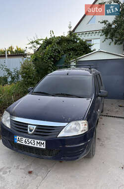 Седан Dacia Logan 2012 в Днепре