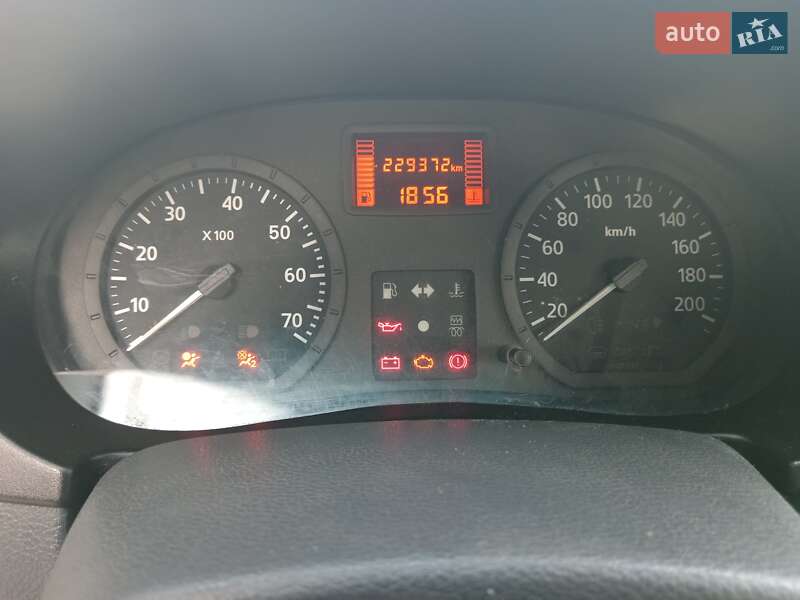 Седан Dacia Logan 2011 в Млиніві фото 8 Седан Dacia Logan 2011 в Млиніві