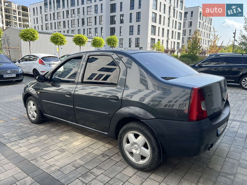 Dacia Logan 2006