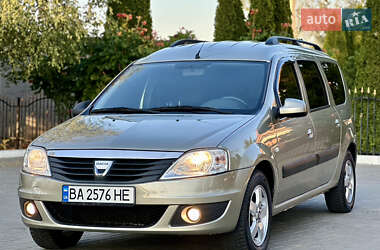 Седан Dacia Logan 2009 в Кропивницком