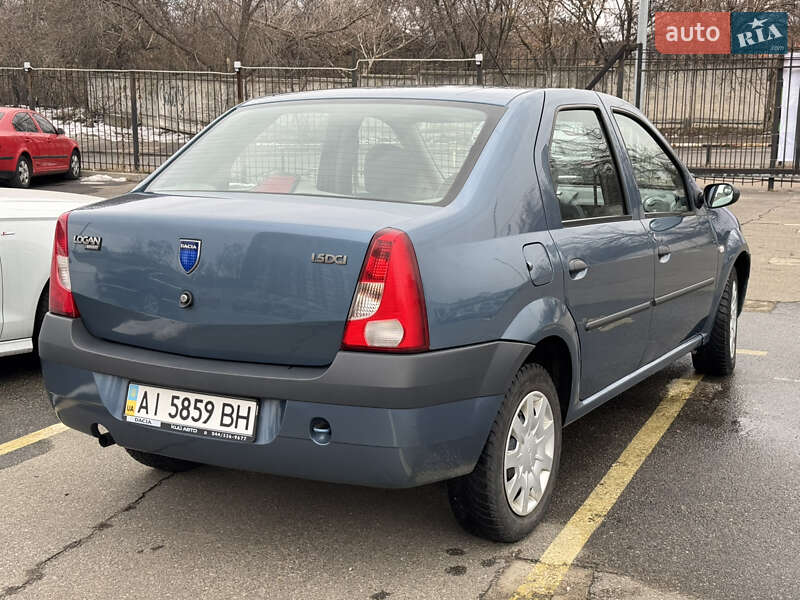 Седан Dacia Logan 2007 в Киеве