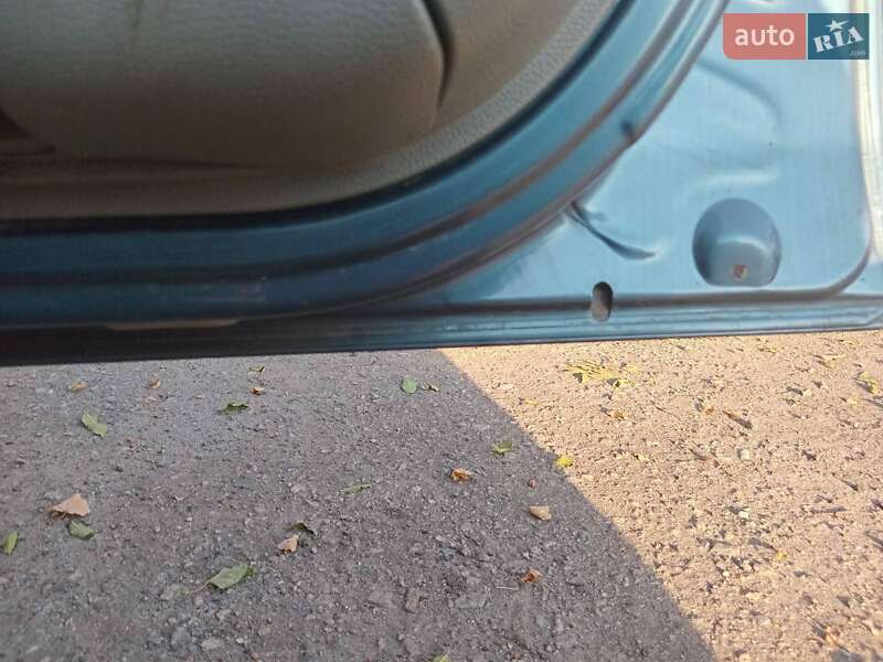 Седан Dacia Logan 2007 в Полтаве