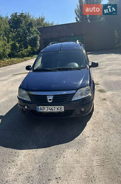Седан Dacia Logan 2009 в Марганці