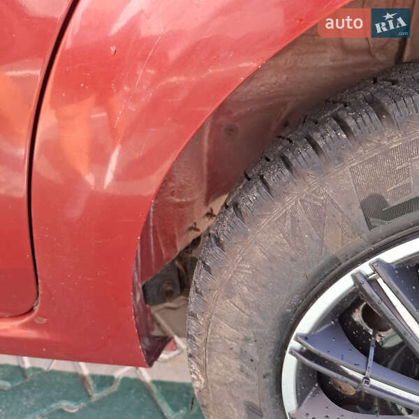 Седан Dacia Logan 2008 в Чернівцях