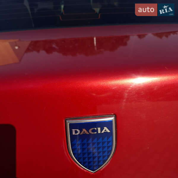 Седан Dacia Logan 2008 в Чернівцях