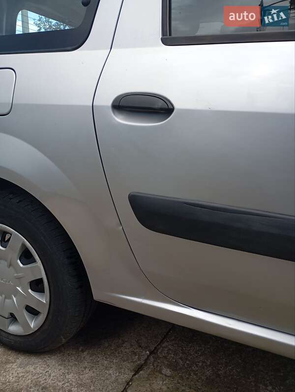 Седан Dacia Logan 2008 в Белой Церкви