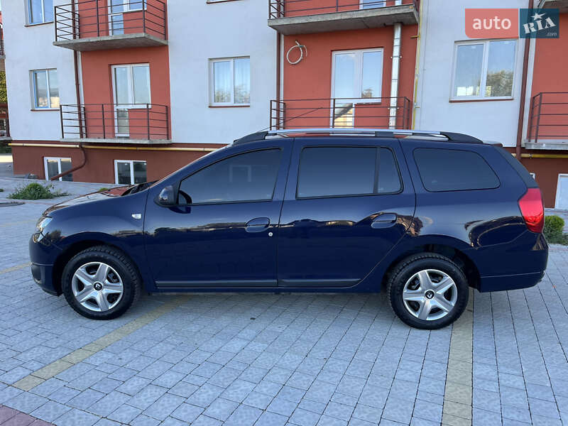 Седан Dacia Logan 2014 в Ужгороде