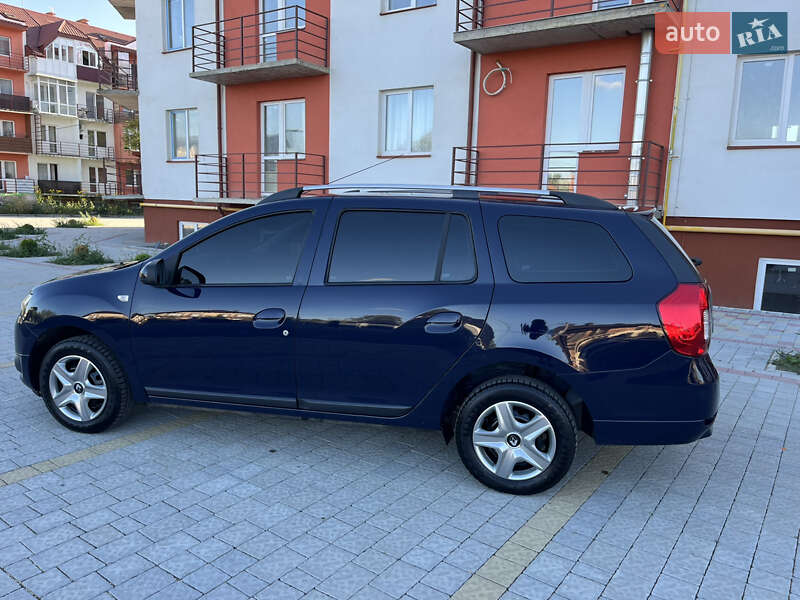 Седан Dacia Logan 2014 в Ужгороде