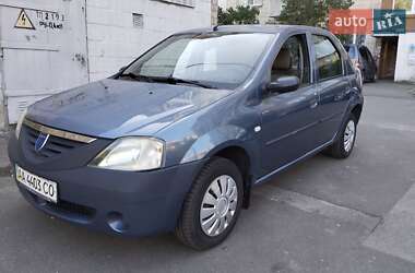 Седан Dacia Logan 2007 в Киеве