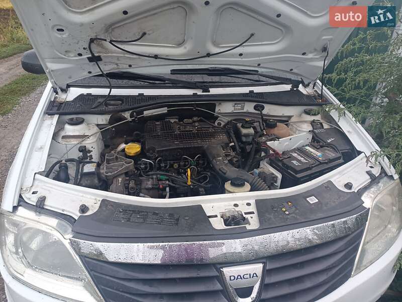 Седан Dacia Logan 2009 в Каменец-Подольском