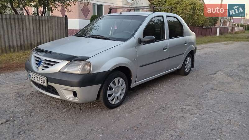 Dacia Logan 2006